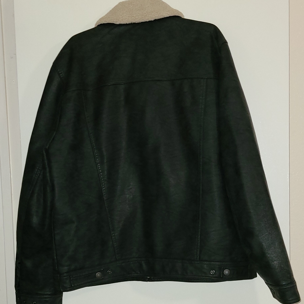 Jacket - Picture 3 of 7